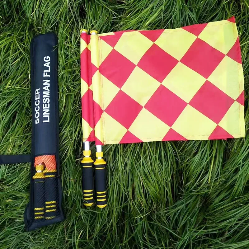 Drapeau d'arbitre petits carrés